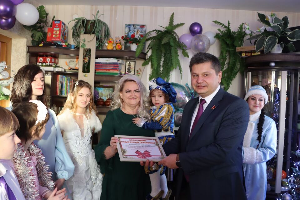 В доме семейного типа Оксаны и Александра Маховиковых встречали гостей