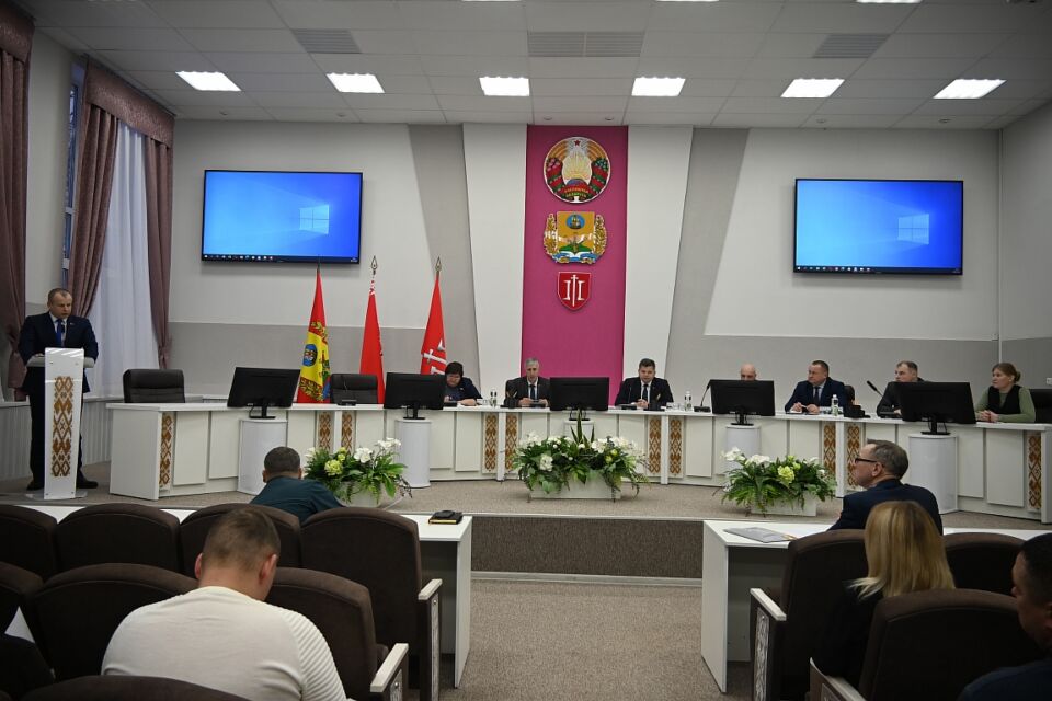 Узнали какие вопросы были рассмотрены на аппаратном совещании Хотимского райисполкома