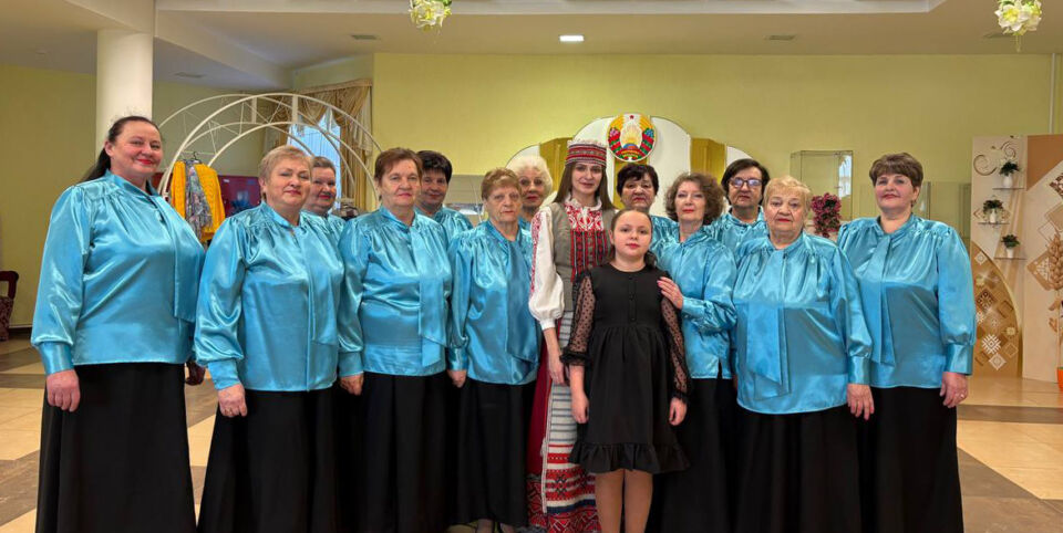 Народный ансамбль ветеранов труда РЦК принял участие в региональном этапе фестиваля в Черикове