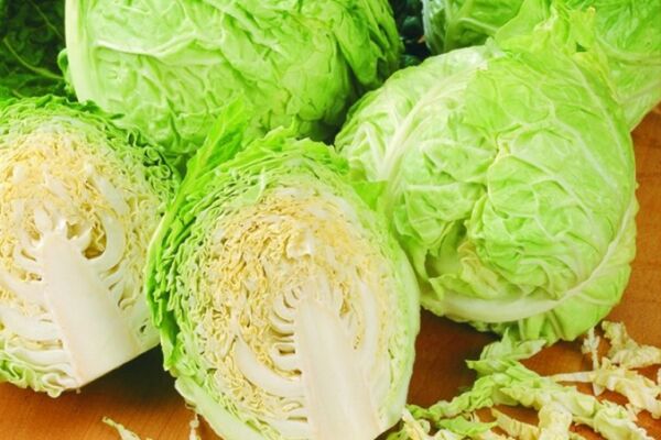 В каком виде капуста полезнее: сырая, квашеная или вареная