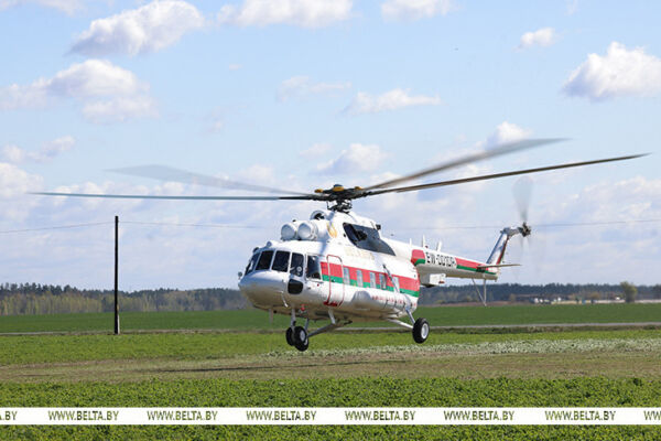 Сельское хозяйство и «кондитерка». Лукашенко приехал в Наровлянский район