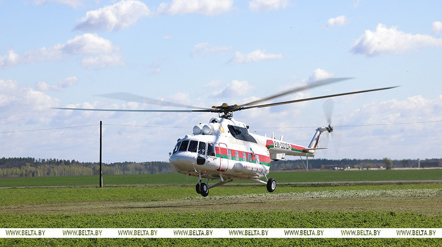 Сельское хозяйство и «кондитерка». Лукашенко приехал в Наровлянский район