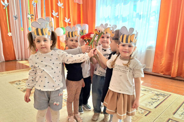 В преддверии 1 Мая: тематический день профессий прошел у воспитанников детского сада № 2