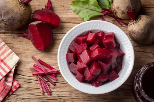 Не ешьте свеклу сырой, пока не узнаете об этих последствиях