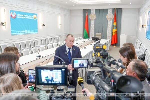 Миллион тонн молока к концу пятилетки: Исаченко о стратегии развития агропрома Могилевской области