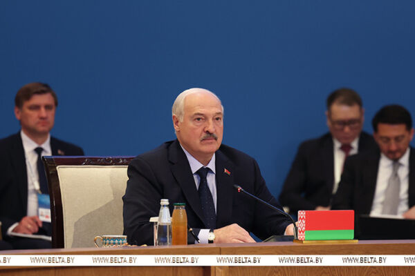 Оправдать ожидания граждан и бизнеса. Лукашенко призвал не забывать об изначальных амбициозных целях в ЕАЭС