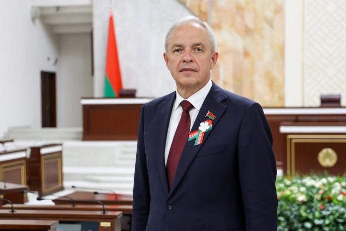 Игорь Сергеенко поздравил белорусов с 81-й годовщиной Великой Победы