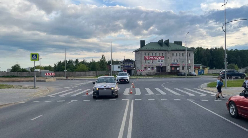 В Могилеве под колеса такси попала восьмилетняя девочка на велосипеде