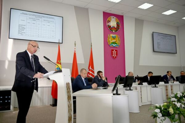 На заседании исполкома обсудили готовность к уборочной кампании