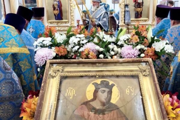 в Храме Вознесения Господня а/г Мазолово Мстиславского благочиния состоялось торжественное богослужение, которое возглавил Высокопреосвященнейший Софроний, архиепископ Могилёвский и Мстиславский