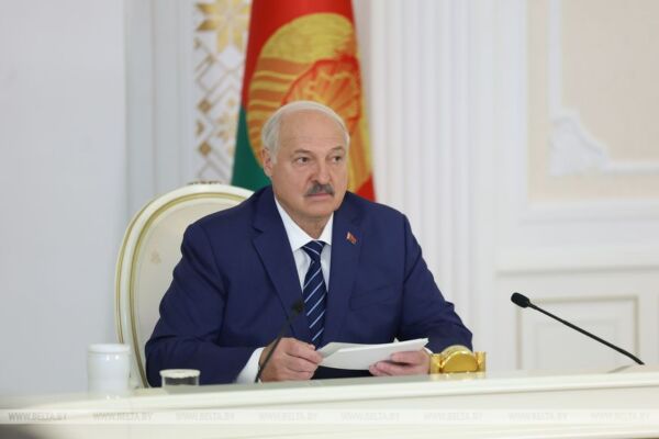 Как сделать осознанное родительство модным трендом? Лукашенко требует выработать действенную формулу