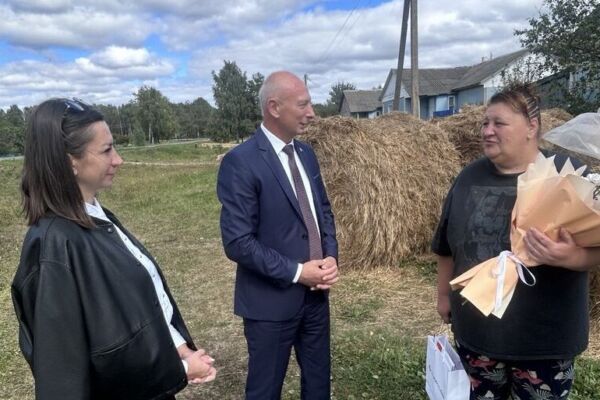 В Хотимском районе отметили тружениц, которые ломают стереотипы